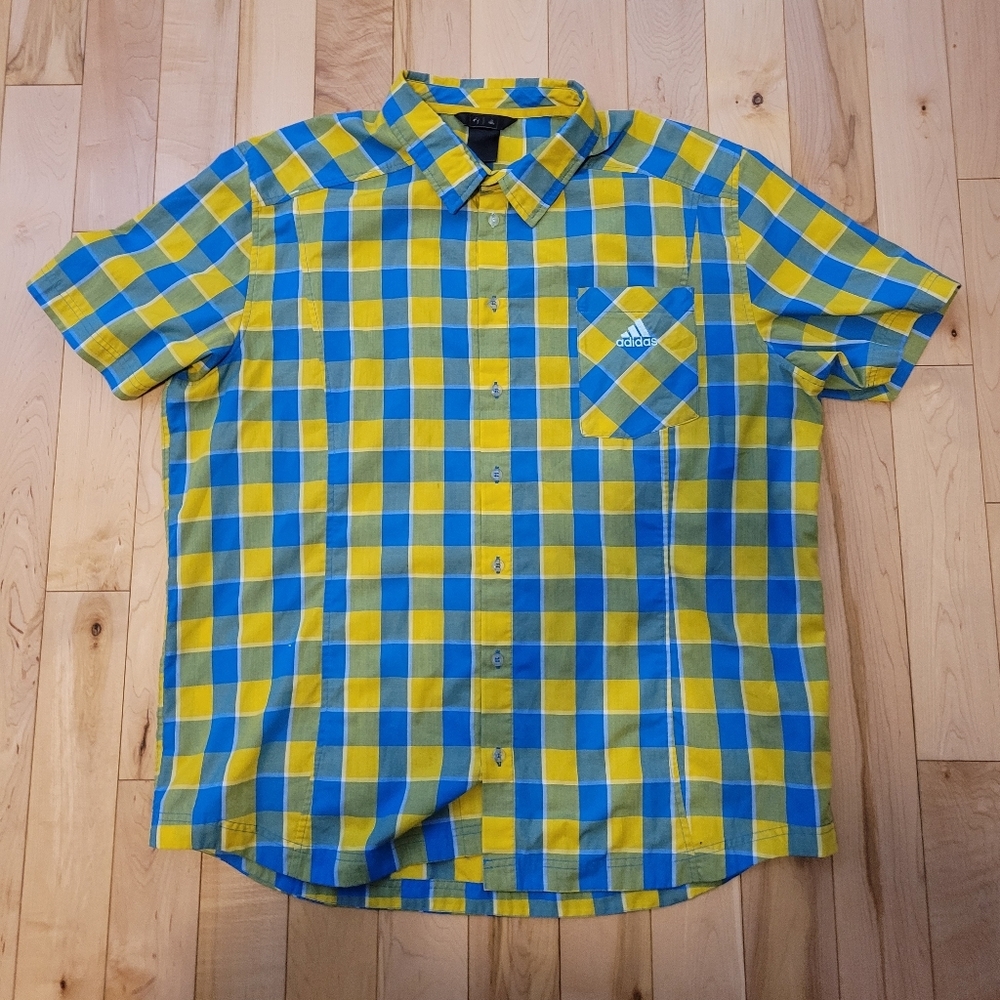 Adidas men's size XL short sleeve button up shirt